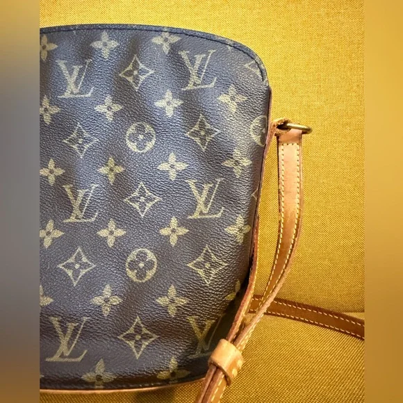 💎✨AUTHENTIC✨💎Louis Vuitton Drouot Shoulder bag - Picture 2 of 16